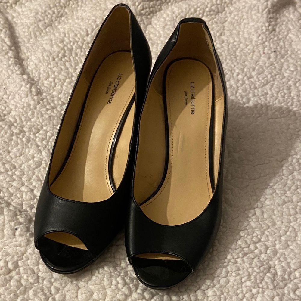Liz Claiborne Classic Black Peep Toe Heels